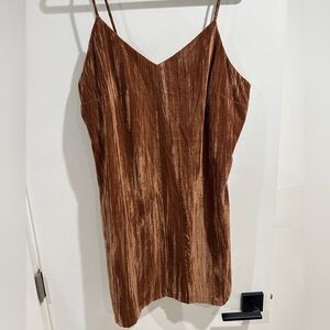 Elodie the Label Velvet Cami Dress